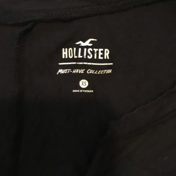 Black Long Sleeve - Picture 2 of 2